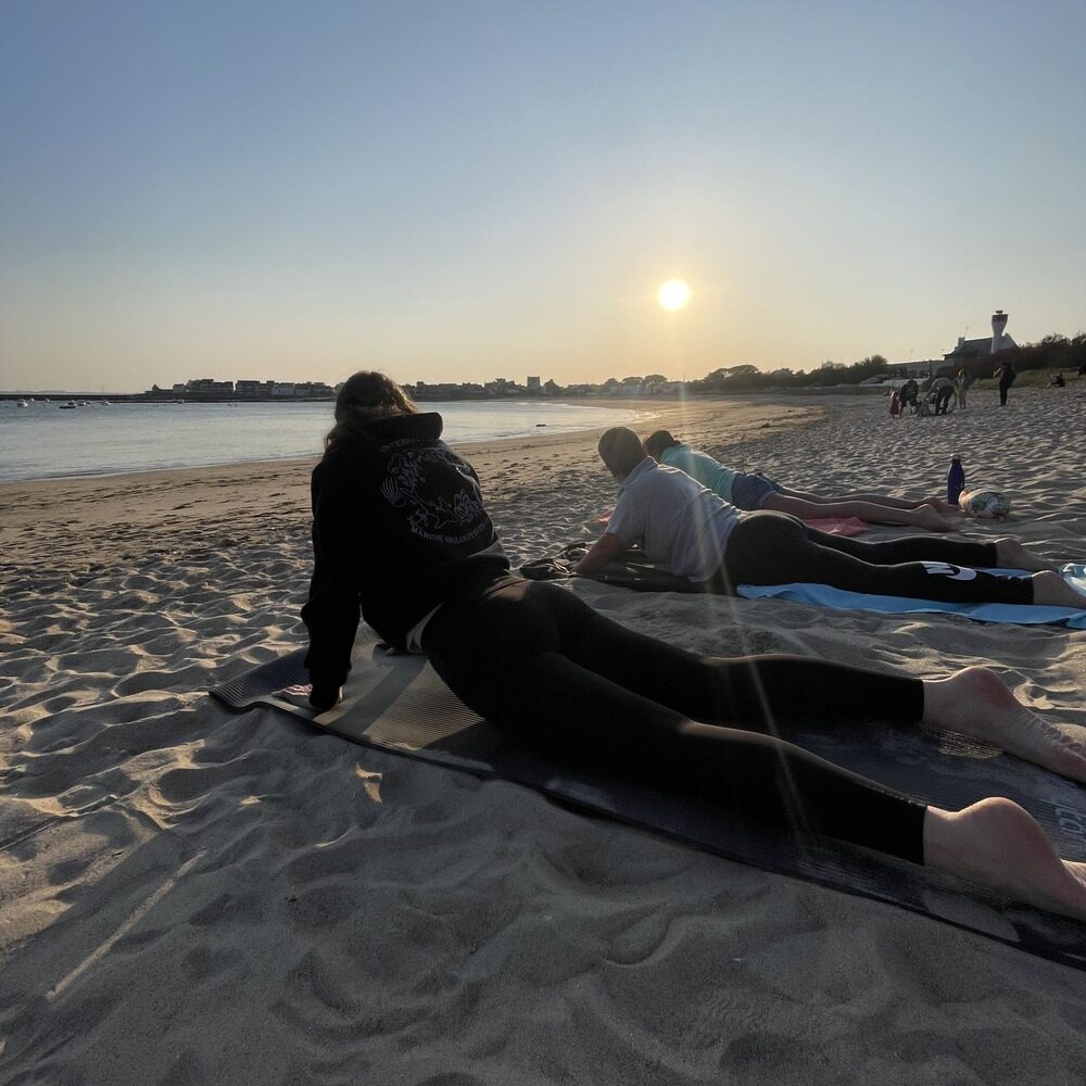 stretching_plage_marion_renard